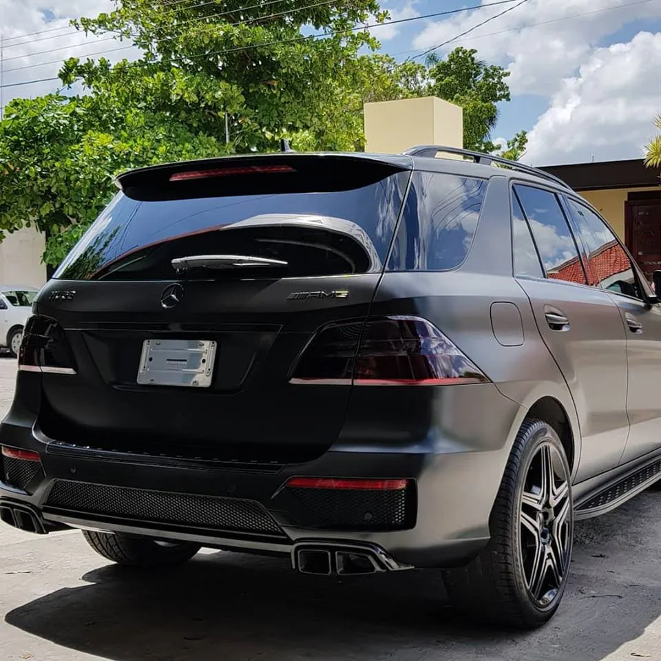 Mercedes-Benz GLE: Acabado negro satinado
